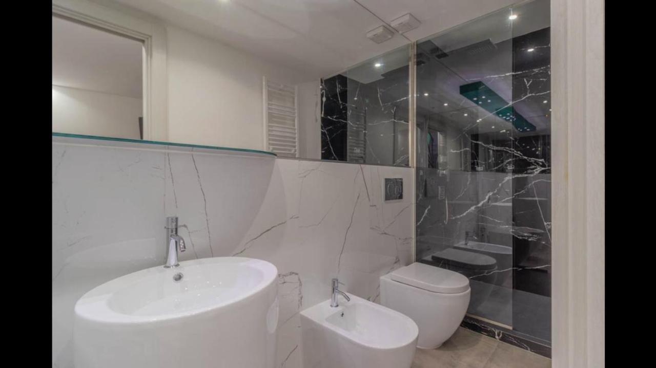 Governo Vecchio Guesthouse Navona Roma Ngoại thất bức ảnh